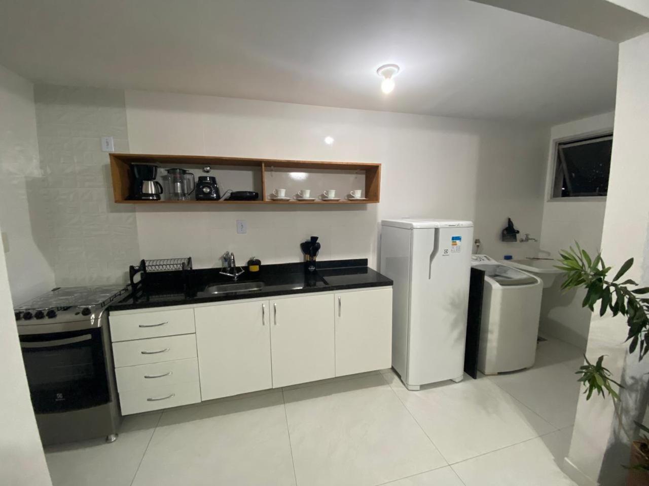 Ap Confortavel E Bem Localizado Apartamento Vitória